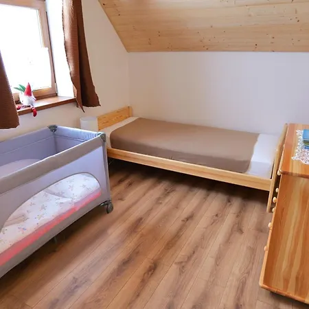 Relax 1 펜션 코시체